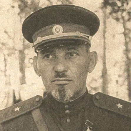 Сидор Артемьевич Ковпак родился 26 мая 7 июня 1887 года в селе Котельва - фото 26
