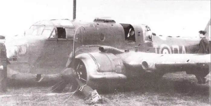 Во время удара по кораблям в районе Кристианеанда Норвегия 10 сентября 1941 - фото 41