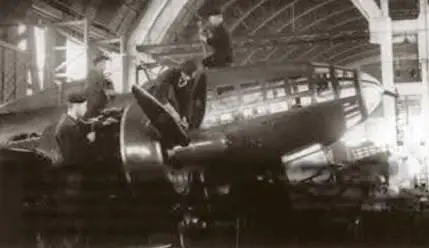 Иркутский авиационный завод в годы войны Годы военного лихолетья дали мощный - фото 2