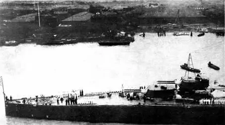 Тяжелые крейсера Миоко два фото вверху и Асигара в конце 1930х гг 26 - фото 56
