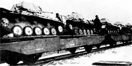 Эшелон танков Т70М на пути к линии фронта Март 1943 года 12 марта 1943 - фото 288