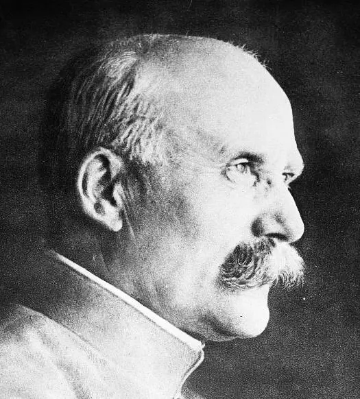 Анри Филипп Петен Анри Оноре Жиро Договариваясь с Жиро американцы в то же - фото 295