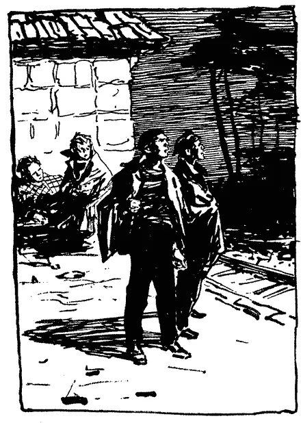 Щось мурмочучи захищаючись ховаючи обличчя в рюкзаки Здіслав і Войтек - фото 8