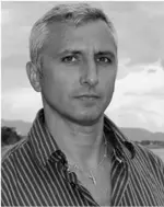 Константин АнохинРодился на Украине в Луганской области Окончил Томский - фото 1
