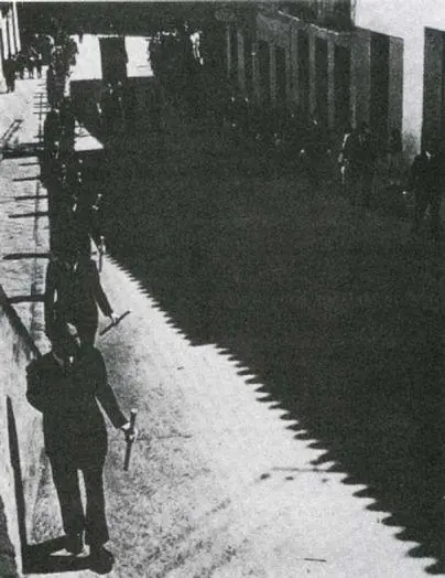 6 Easter procession in Lorca Yet at the same time it must be remembered that - фото 7