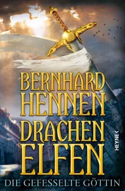 Bernhard Hennen Die gefesselte Göttin обложка книги