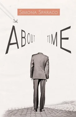 Simona Sparaco About Time обложка книги