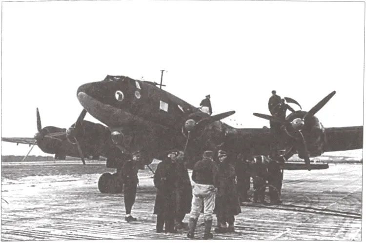 Fw200 Кондор приняли участие в наведении воздушных мостов в Сталинград и на - фото 34