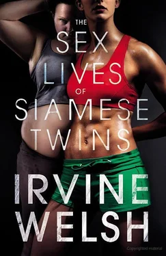 Irvine Welsh The Sex Lives of Siamese Twins обложка книги