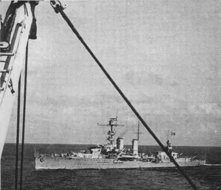 4 сентября 1939 г у Вильгельмсгафена после атаки английской авиации вверху - фото 25