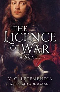 Claire Letemendia The Licence of War обложка книги