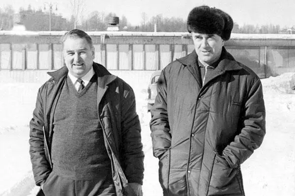 1972 год Олимпиада в Саппоро Япония Анатолий Тарасов и Аркадий Чернышев С - фото 28