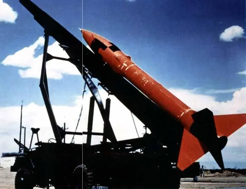 Ракетный комплекс Онест Джон на пусковой установке Ракеты Ланс во второй - фото 9