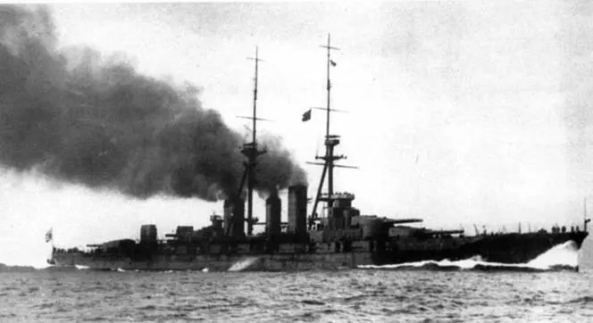 Линейный крейсер Конго в середине 1920х гг Линейные крейсера в походе - фото 134