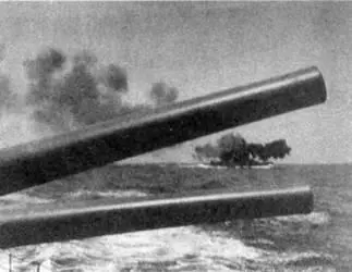 Харуна в 1920х гг на стрельбах слева и во время первой модернизации - фото 65