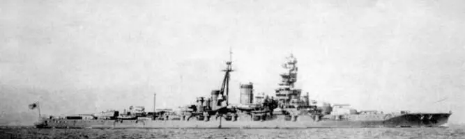 Линейный крейсер Конго в середине 1930х гг На фото слева 192931 гг - фото 95