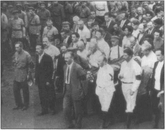 Похороны Дзержинского 1926 г Железный Феликс никогда не заигрывал со - фото 48