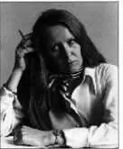 Mary Byrnewas born in Ireland and now divides her time between teaching - фото 5