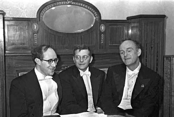 М Ростропович Д Шостакович С Рихтер В 1956 году после смерти первой жены - фото 26
