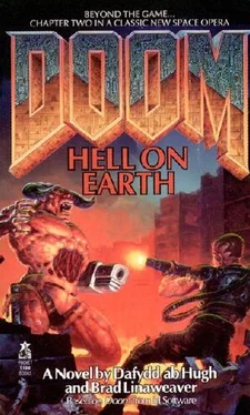 Дэфид Хью DOOM: Ад на Земле обложка книги