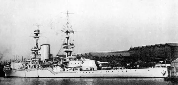 Фьюриес после переоборудования в авианесущий корабль 1917 г - фото 114