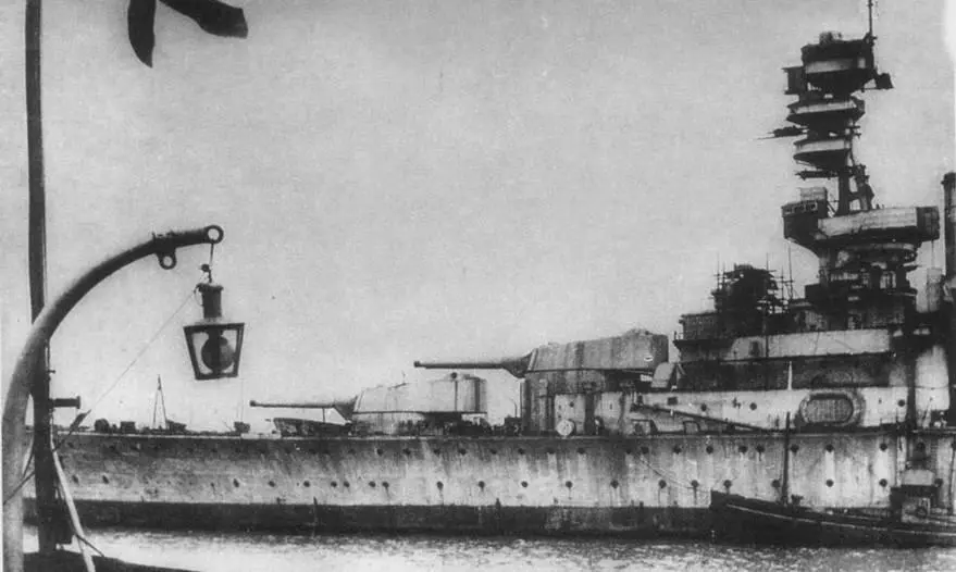 Линейный крейсер Ринаун во время модернизации 19191920 гг Линейный - фото 66