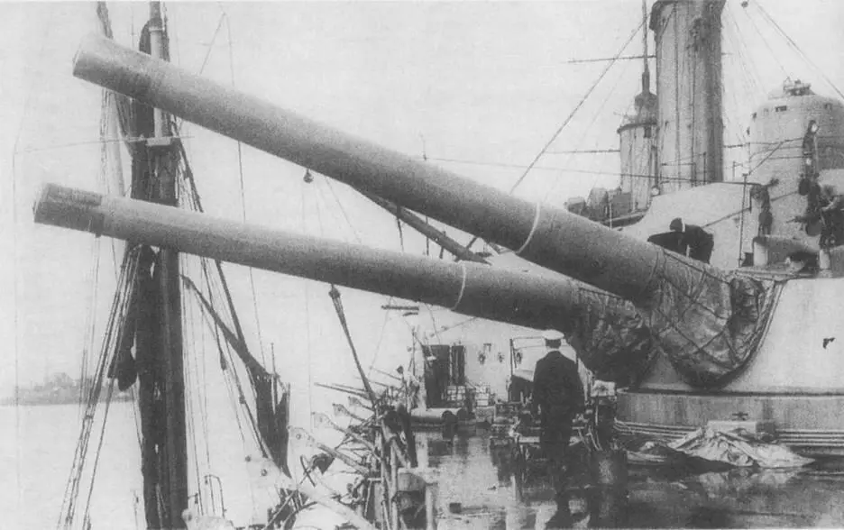 На Куин Мери во время достройки 1913 год На Куин Мери 14 июля 1914 - фото 54