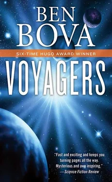 Ben Bova Voyagers обложка книги