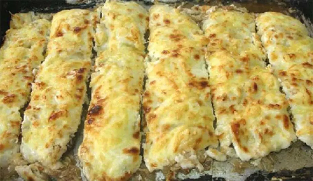 Мясо помилански Фото автора Идет фильм На постели лежит обнаженная женщина - фото 59
