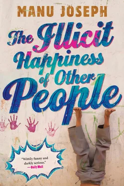 Manu Joseph The Illicit Happiness of Other People обложка книги