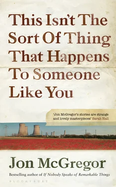 Jon McGregor This Isn't the Sort of Thing That Happens to Someone Like You обложка книги