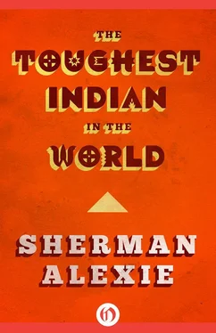 Sherman Alexie The Toughest Indian in the World обложка книги