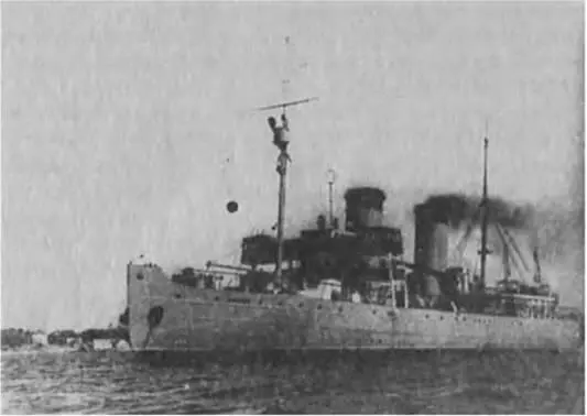 Ледокол СуурТылл после капитального ремонта Таллинский рейд 1998 г Фото - фото 16