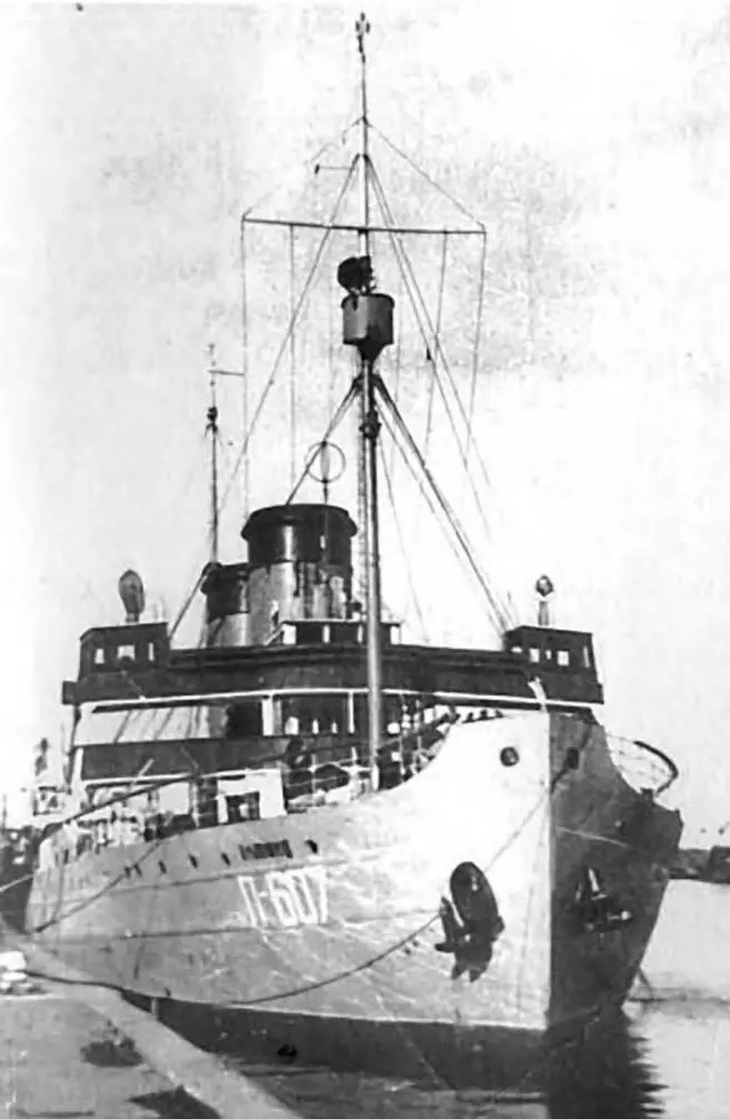 О первых месяцах 1941 г войны на Балтике опубликованы десятки книг Авторы их - фото 21