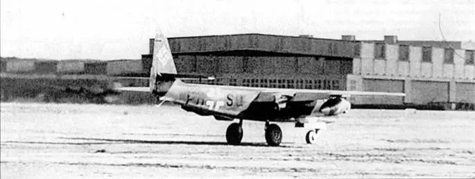 Ar234 V9 PHSQ первый самолет серии В апрель 1944 года Передняя - фото 12