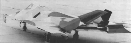 Хэв Блю имел ряд серьезных внешних отличий от F117A Самое заметное - фото 31
