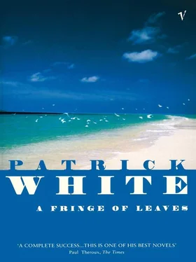 Patrick White The Fringe of Leaves обложка книги