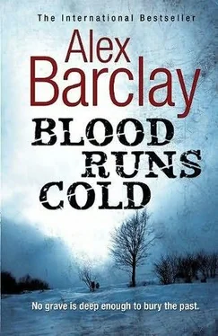 Alex Barclay Blood Runs Cold обложка книги