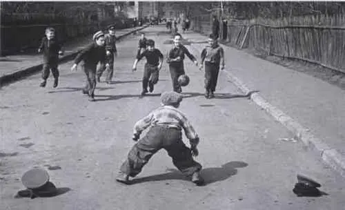 Весна в Москве 1959 г Гастроном Очередь за мясом Москва 1947 г - фото 122