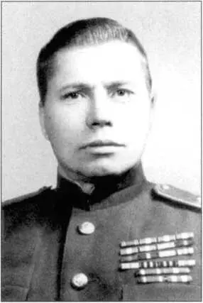 И В Виноградов начальник разведотдела штаба ЮгоЗападного фронта М А - фото 89