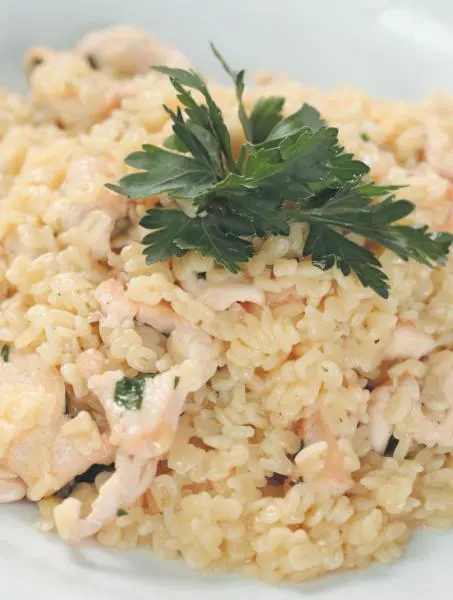Спагетти с сыром и куриным филе Спагетти 400 г Куриное филе 200 г - фото 315