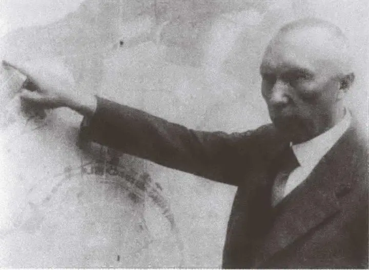 Аденауэр комментирует план развития Кёльна 1929 год Нацисты захватывают - фото 18
