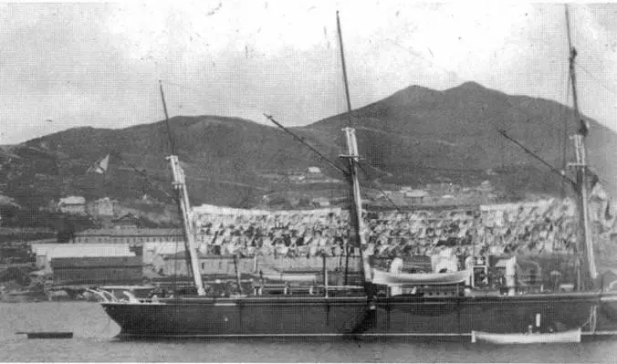 Кореец во Владивостоке и в Чифу в 1895 г в центре Манджур в Чифу - фото 66