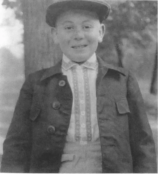 Василий Сталин Кто меня воспитывалто Рязанский милиционер да рыжая - фото 14