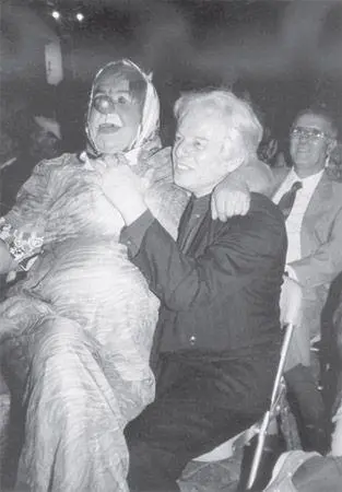 A reunion in Chile forty years later with Pacifier Clown This clown who - фото 15