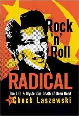 Чак Лашевски Радикал рок-н-ролла: жизнь и таинственная смерть Дина Рида обложка книги