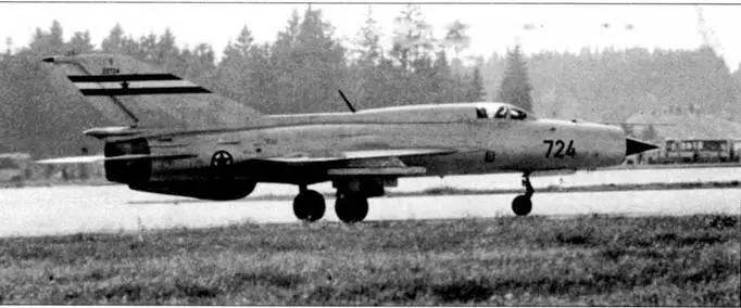 Югославские истребители МиГ21ПФМ целиком окрашивались в светлосерый цвет - фото 84