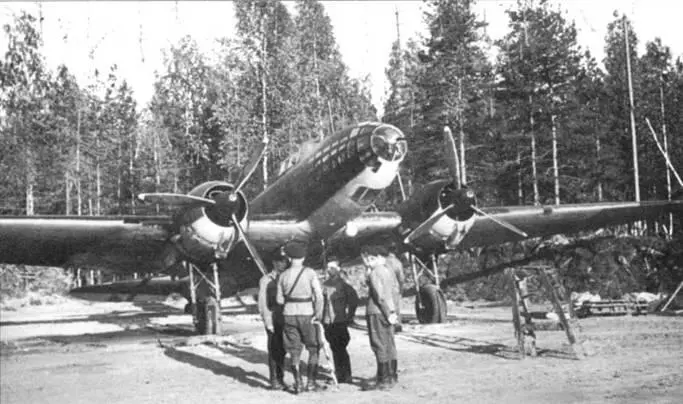 Ил4 DF25na аэродроме снимок периода Лапландской войны середины 1944 г - фото 129