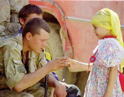 Стакан родниковой воды солдатам Не холодные и бессердечные эгоисты а твои - фото 5
