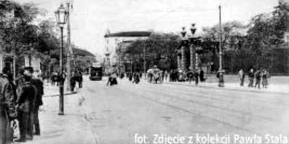 Варшава улица Налевки Снимок конца XIX века В мрачном подвале джинн мог - фото 9